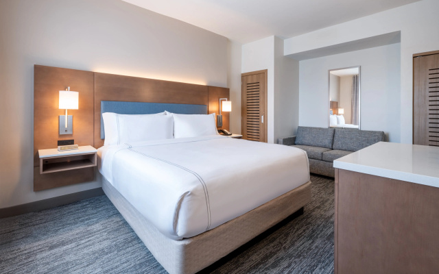 EVEN Hotel Miami - Doral Area, by IHG