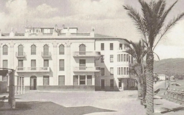 Apartamentos Senabre Palais