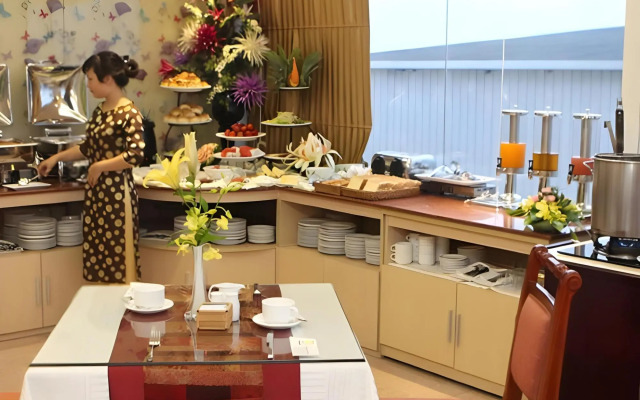 The Flower Boutique Hotel & Travel