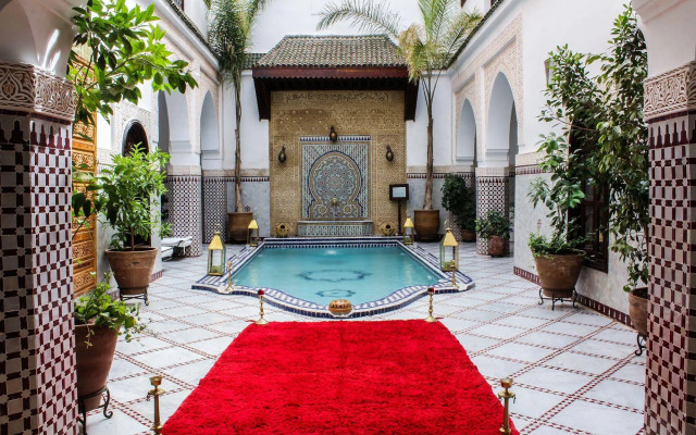 Le Pavillon Oriental