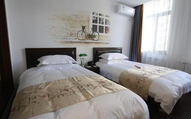 Nostalgia Hotel (Zhangjiakou)