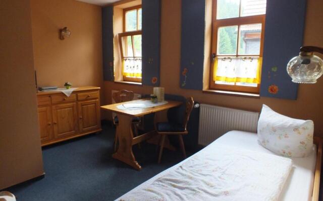 Gasthaus & Pension "Schwarzer Adler"