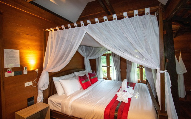 Royal Train Garden Resort