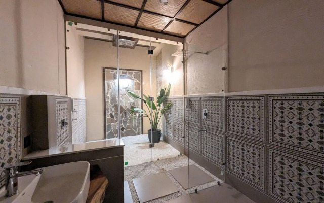 Mohit guest house