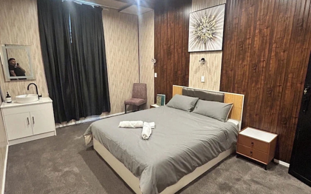 The Blackhorse Hotel