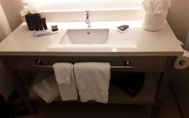 Hawthorn Suites By Wyndham Loveland