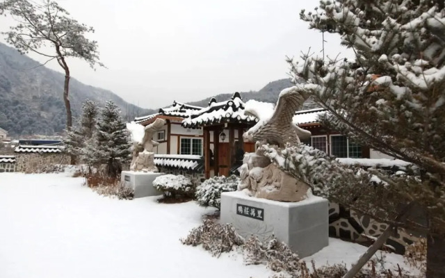 Apple farm stay