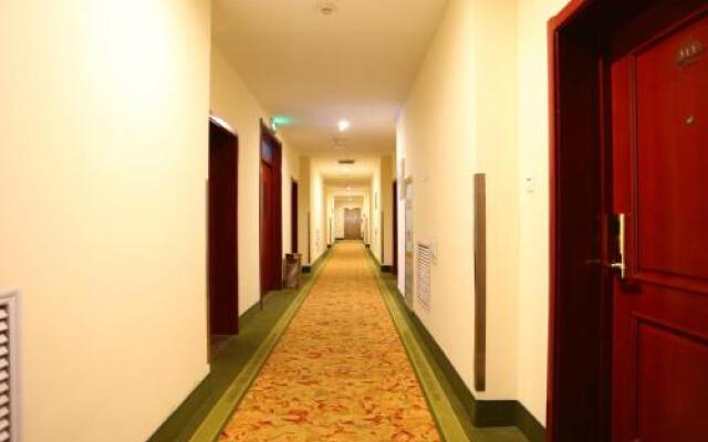 GreenTree Inn (Tianjin Zhigu Metro Station)