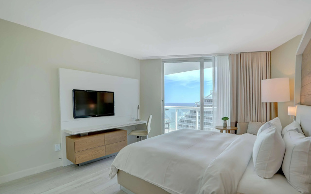 Beach House Fort Lauderdale, A Hilton Resort