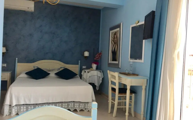 B&B Scilla Town
