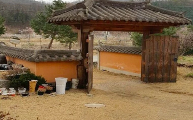 Yangpyeong Jangsu Village Hanok Stay