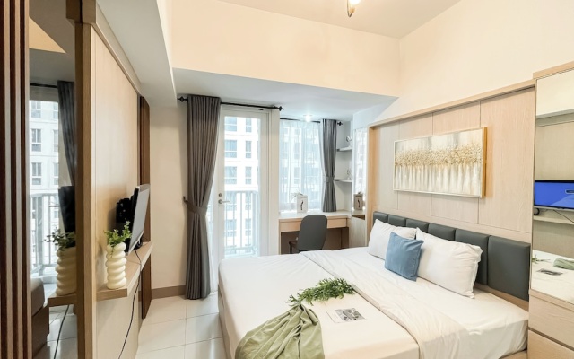 Good And Homey Studio Apartment At Tokyo Riverside Pik 2 – Guest Rooms – Jakarta