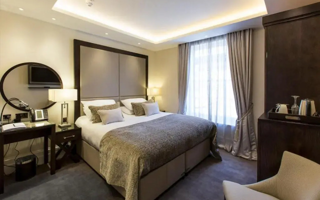 One Warwick Park Hotel