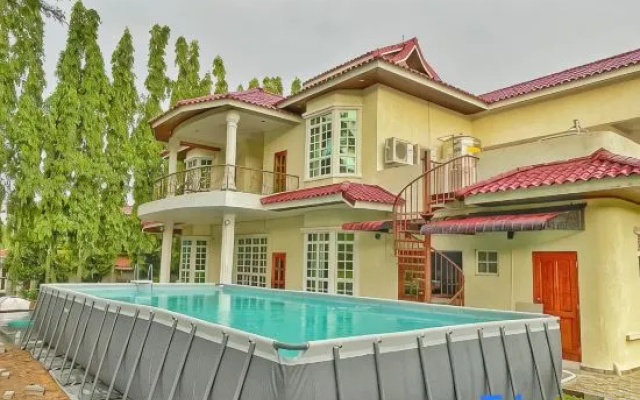 Yussy Homestay At Afamosa Bungalow – Outside – Alor Gajah