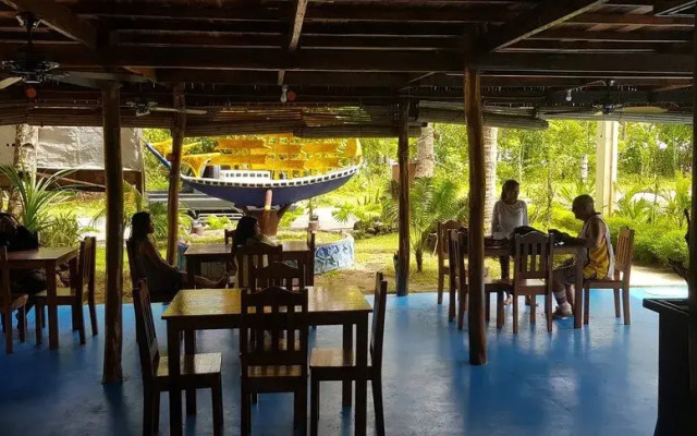 Calypso Surf and Dive