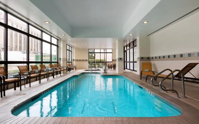 Courtyard by Marriott Houston by the Galleria