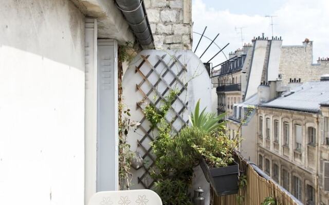 Batignolles Balcony