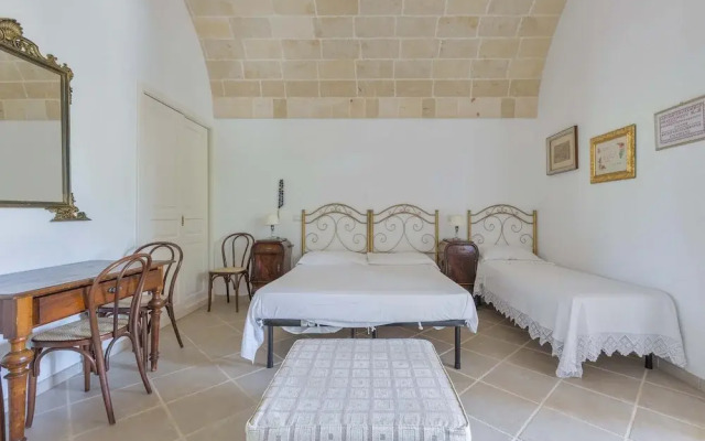 3006 Dimora Donn`anna - Mono 2 by Barbarhouse