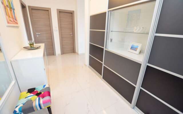 Apartments Golden hour