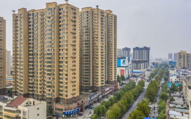 Meixuan Crystal Hotel