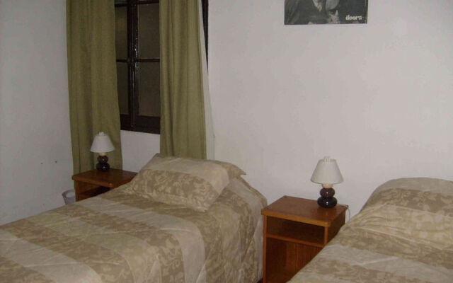 Hostal Casona de Chorrillos - Hostel