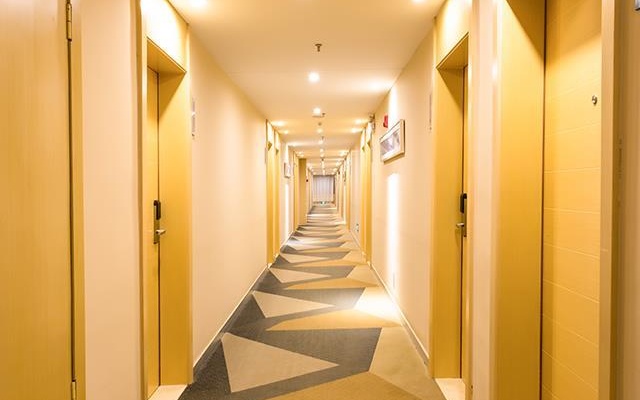 City Comfort Inn Changchun Jida First Hospital Xi Minzhu Street – Hotel Rooms – Changchun