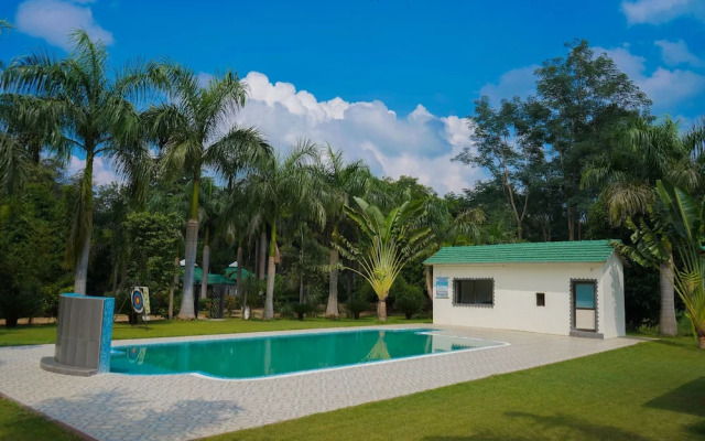 Village Machaan Resort
