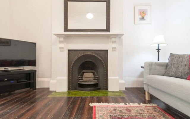 Stylish 3 Bedroom Townhouse in Darlinghurst