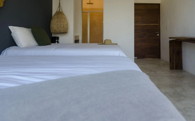 Sanyama Holbox