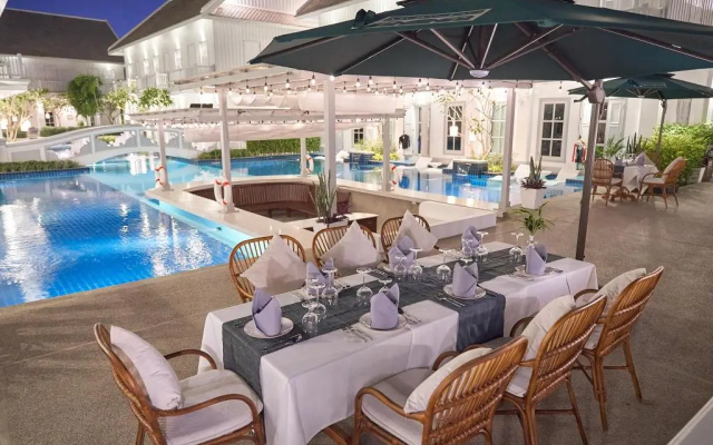 Ban Lao Hotel