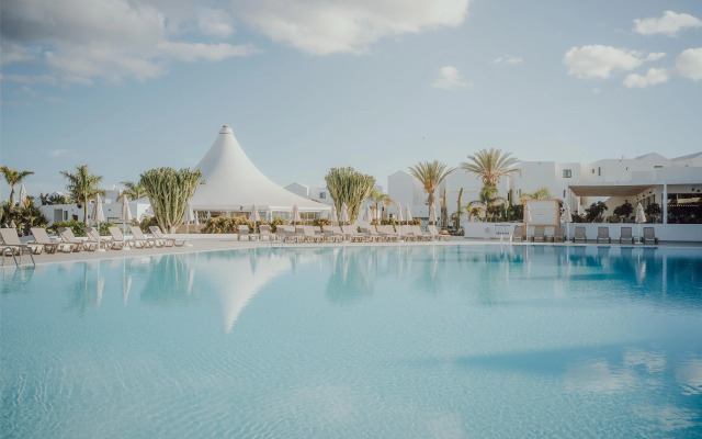 Radisson Blu Resort Lanzarote - Adults Only +16