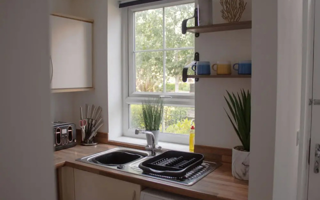 Cosy 2-bed House in Nottingham