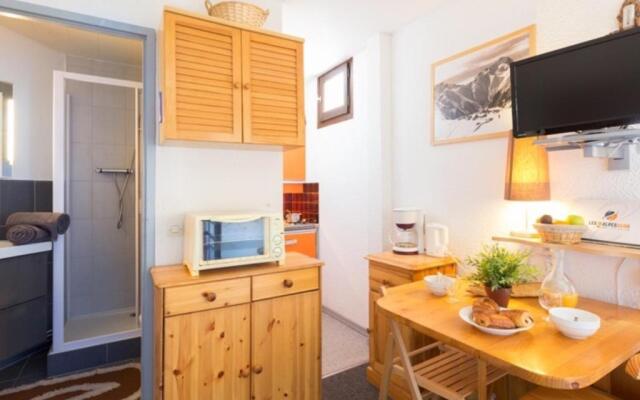 Appartement Les Deux Alpes, 1 pièce, 2 personnes - FR-1-348-218