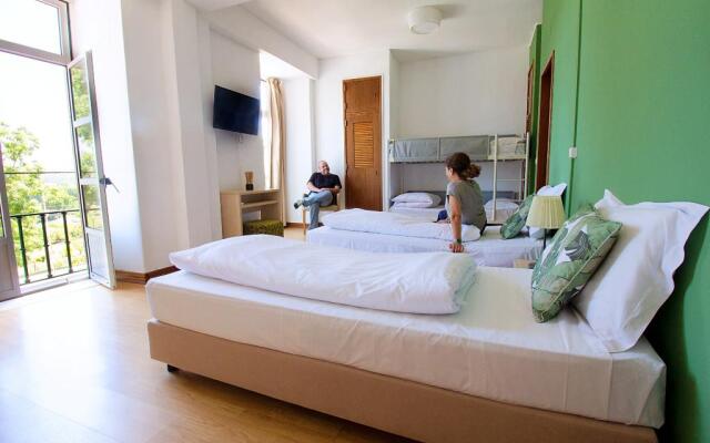 Hotel WOT Sintra Sarrazola