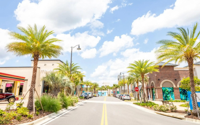 Margaritaville Resort Orlando with H2O Waterpark