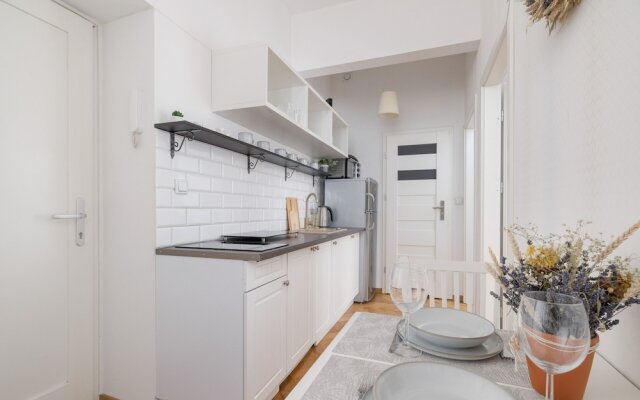 Pet-friendly Rzeszowska by Renters