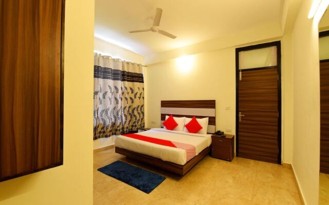 OYO 12818 Dev Villa