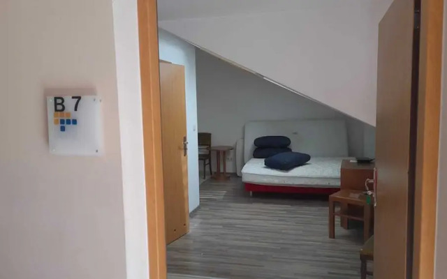 Treasure Home Apartment 1050