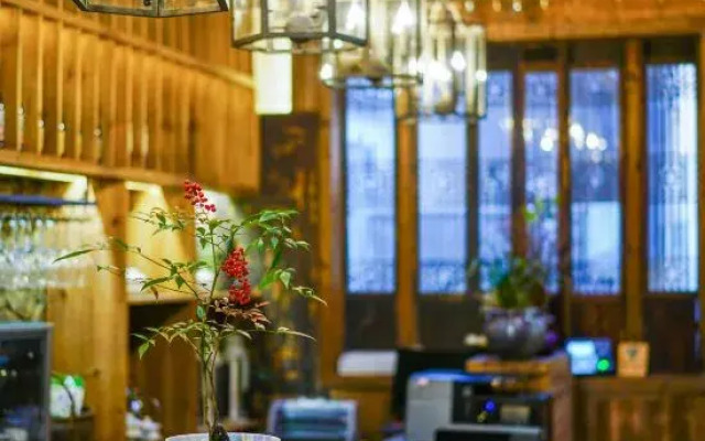 Yijing Boutique Culture Hotel