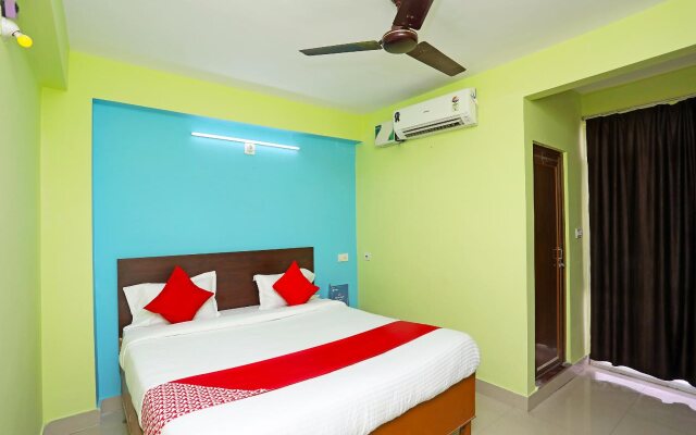 OYO 26496 Hotel Sands Bay