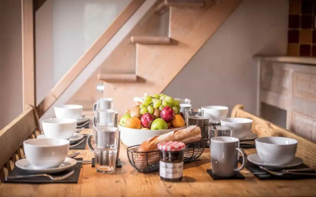 Quietly Located Chalets With Hammam