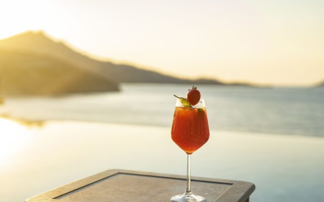 niXie Hotel & Beach - Adults Only