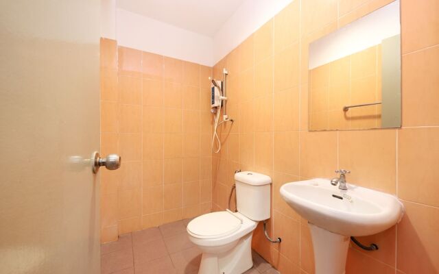 Hotel 22 by OYO Rooms