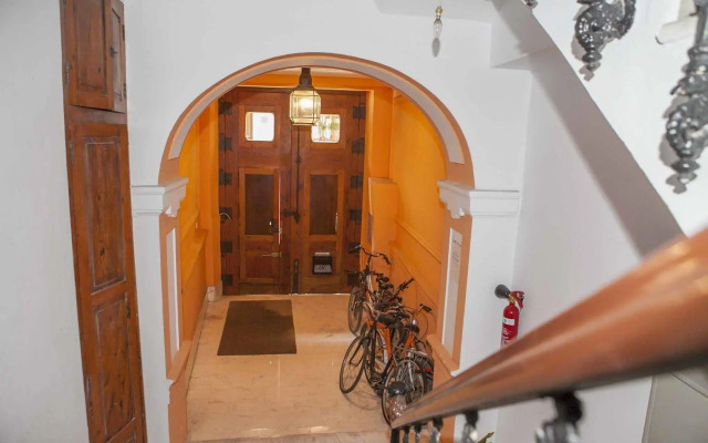 Total Valencia Attics II