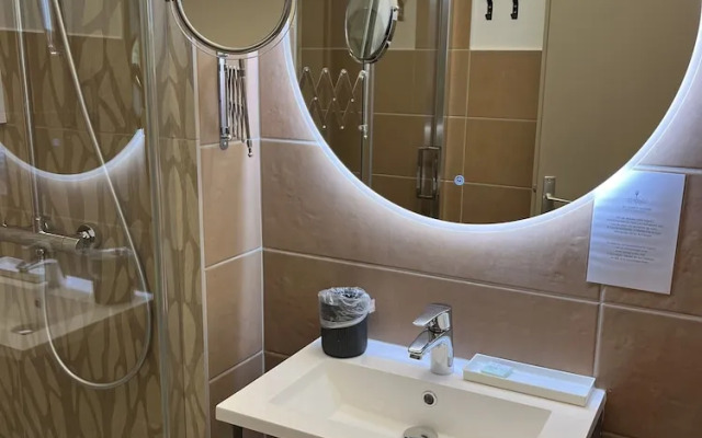 Hôtel Restaurant Les Quatre Saisons