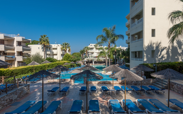 Poseidonia Hotel Apartments