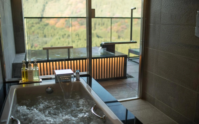 Okuhita Onsen Umehibiki