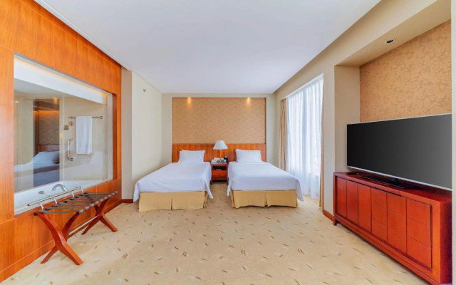 Hotel Paris Pan-Island