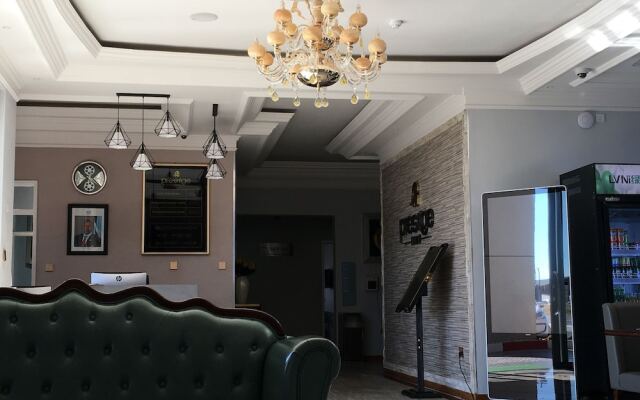 Prestige Hotel