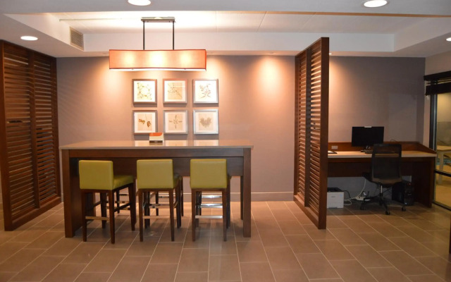 Country Inn & Suites by Radisson, La Crosse, WI